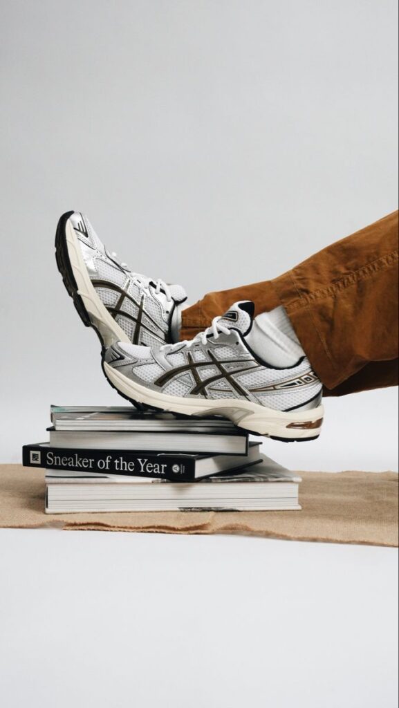 ASICS