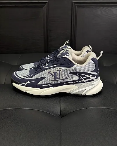 Tatic Runner Sneaker 004
