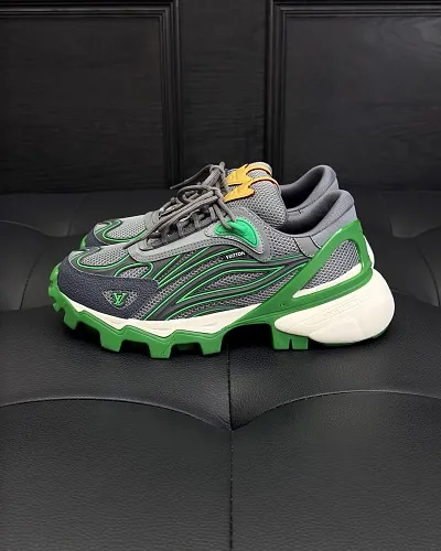 Summit Sneaker 002