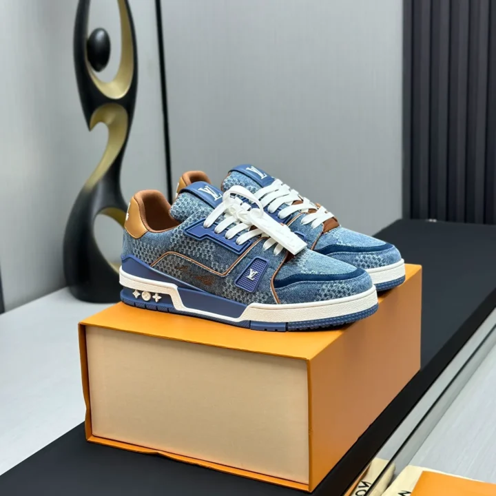 Trainer Sneaker 017